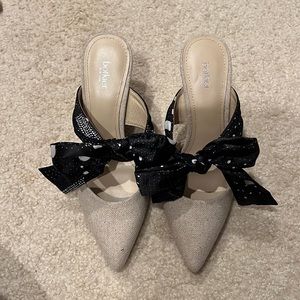 Botkier Hampton Ribbon Bow Mule sz 6.5
